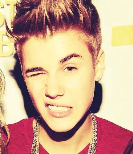Justin Bieber Funny Faces Pictures Funny Faces Face Pictures