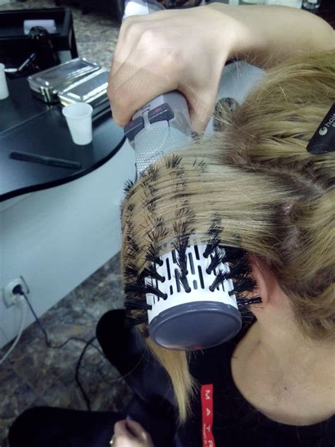 Product title conair pro hair brush with nylon bristle, round, ful. We've tried the Conair Hot Air Spin Brush Airstyler and ...