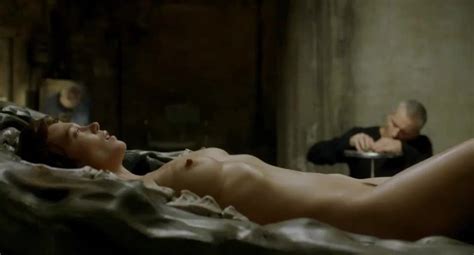 Léa Seydoux in new film Crimes of the Future Nude Celebs