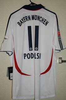 News, infos und insights aus der bayern 3 welt. The Football Kit Room: 2007-08 Bayern Munich Kits