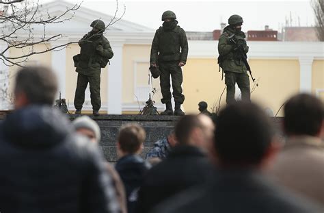 Russian Forces Seize Crimea Ukraines Interim President Decries