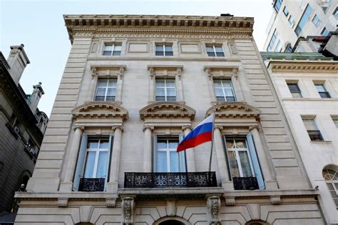 Russian Consulate In Nyc Hit By Balloons Filled With Pink Paint