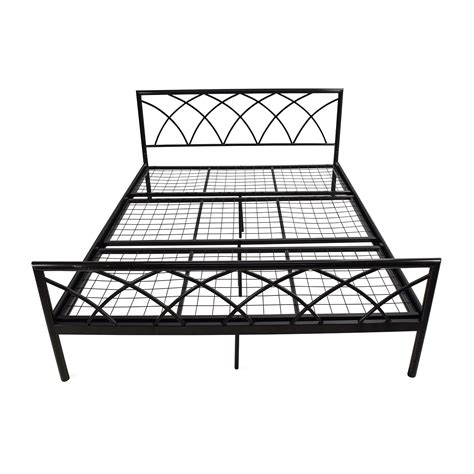 23 results for queen metal platform bed frame. 75% OFF - Overstock Queen Size Metal Bed Frame / Beds