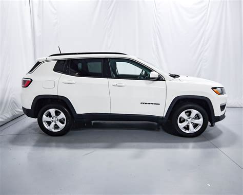 Pre Owned 2018 Jeep Compass Latitude 4wd Sport Utility