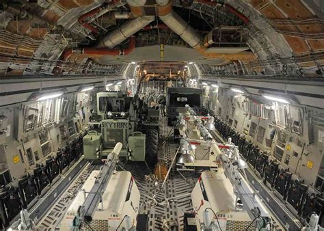 C 17 Vs C 130 Comparing The Two Cargo Aircraft Military Machine In