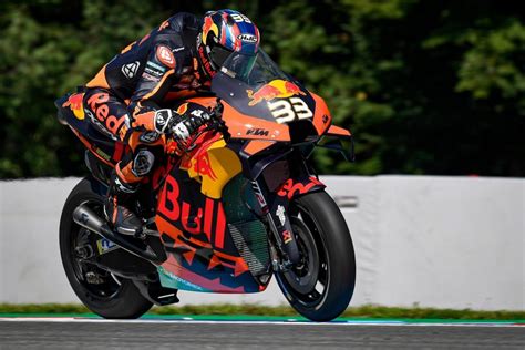 If brad binder knows one thing, it's how to take his first victory in spectacular style! "Brad Binder: Becoming 33", il film sul primo sudafricano ...