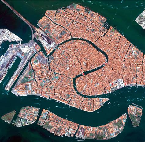Satellitenbilder Hier Schauen Sie Wie Ein Astronaut Auf Die Erde Welt