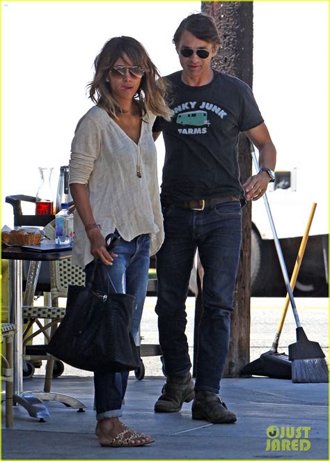 Halle Berry And Olivier Martinez Lunch Together Amidst Divorce Rumors Photo 3448451 Halle Berry