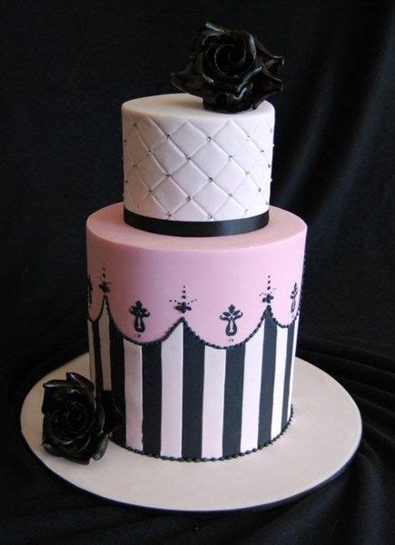French Boudoir Cake By Kathy For Last Year S Rate The Cake Onf Lifestyle Food Bolo