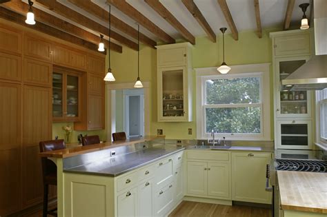 In other words, the function is to support the ceiling form is the aesthetic quality. Exposed Ceiling Beams Ideas - HomesFeed