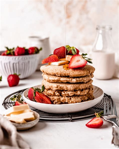 5 Ingredient Easy Vegan Oatmeal Pancakes Flourless The Banana Diaries
