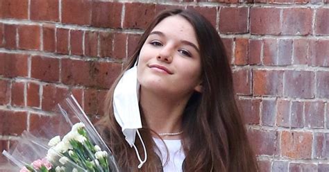 Inside Suri Cruise S Private Life Away From Spotlight