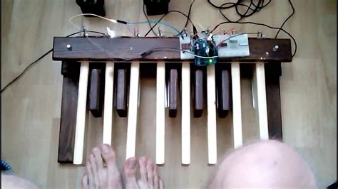 Diy Organ Pedalboard Powered By Arduino Youtube