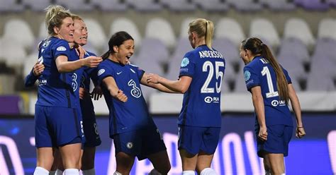 Chelsea Women Squad Chelsea S Quadruple Hunt What They Need And Can