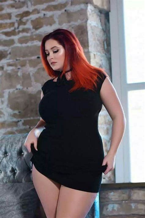 Lucy Vixen Curvy Models Plus Size Beauty Beautiful Curves Red Hair