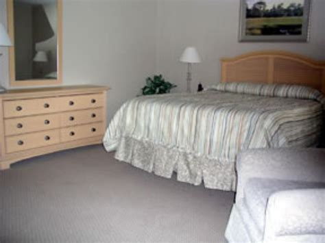 Vogelweh lodging guest service manager. Air Force Inns