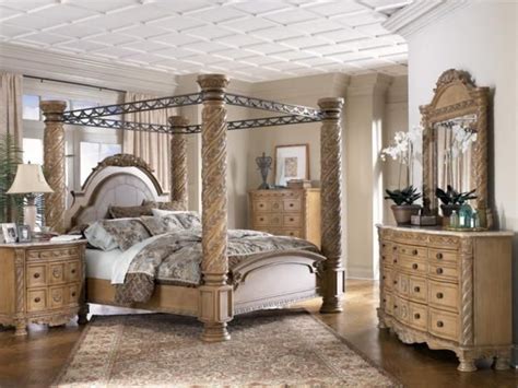 Check out our king canopy bed selection for the very best in unique or custom, handmade pieces from our beds & headboards shops. I'm not sure if I want to switch it to the light wood ...