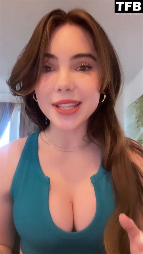Mckayla Maroney Shows Off Her Sexy Tits 32 Pics Thefappening