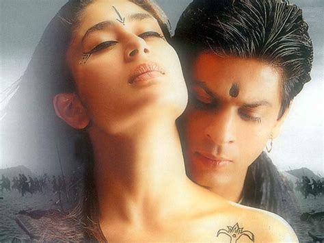 Shahrukh Khan Blog Shahrukh Khan And Kareena Kapoor In Asoka Movie Hot Romantic Scene Stills