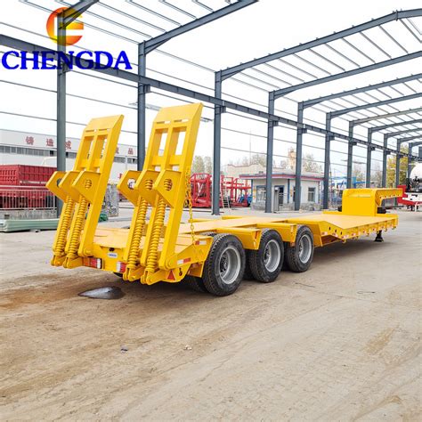 Heavy Duty 3axles Excavator Transport Gooseneck Lowboy Low Loader Bed