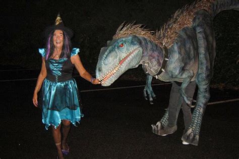 Real Size Animatronic Dinosaur Costume Dinosaur Costume Open Legs