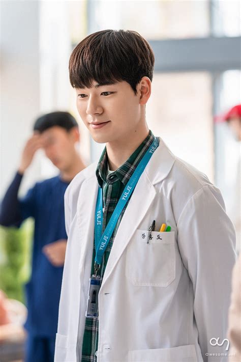 Website streaming drakor hospital playlist (2020) subindo terbaru update setiap hari. Bae HyunSung, "Hospital Playlist" Drama Set Behind-the ...