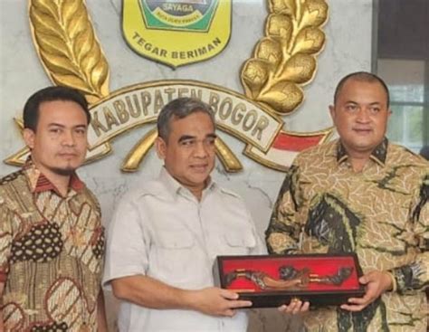 Kunjungi Dprd Kabupaten Bogor Sekjen Dpp Partai Gerindra Ahmad Muzani