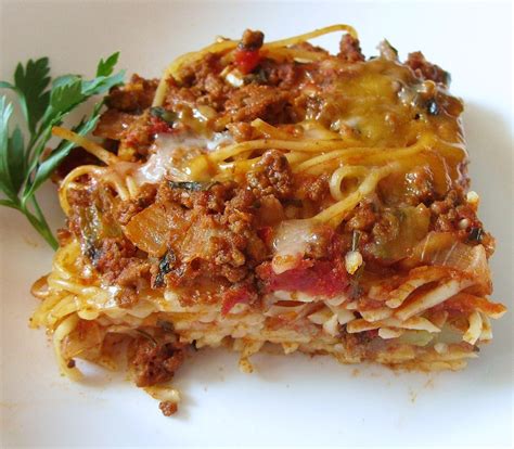 Spaghetti squash taco pie |… written by bigham diness1977 august 10, 2021 add comment edit. Sage Trifle: Paula Deen's Baked Spaghetti (A re-post from ...