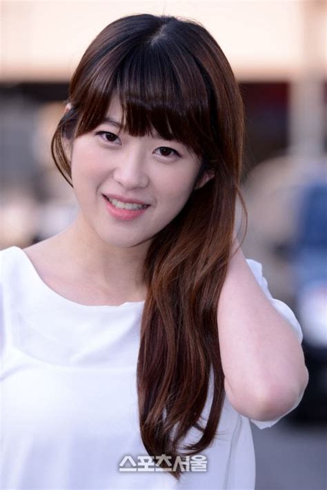 얼간김준호 미녀개그우먼 김승혜와 급식체 노래를 부르다! `웃찾사` 의 김승혜, "전지현보다 더 예쁜 개그우먼이 될래요 ...
