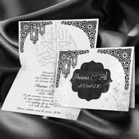 Un faire part oriental luxueux pour annoncer une union orientale aux couleurs de l'orient et finition or ou argent avec de jolis papiers et embossage. Faire-part de mariage oriental raffiné noir et blanc
