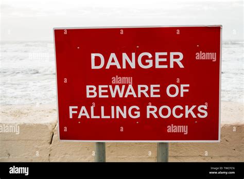 Beware Falling Rocks Sign Hi Res Stock Photography And Images Alamy