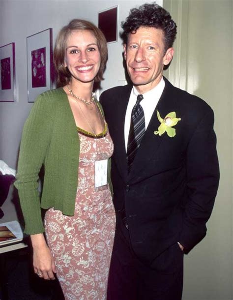 Julia Roberts And Lyle Lovett You Won T Believe These Celebrity Duos Were Once Married