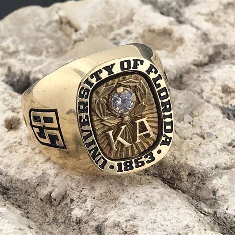Vintage Class Ring University Of Florida 14k Yellow Gold With Diamond Vintage Native American