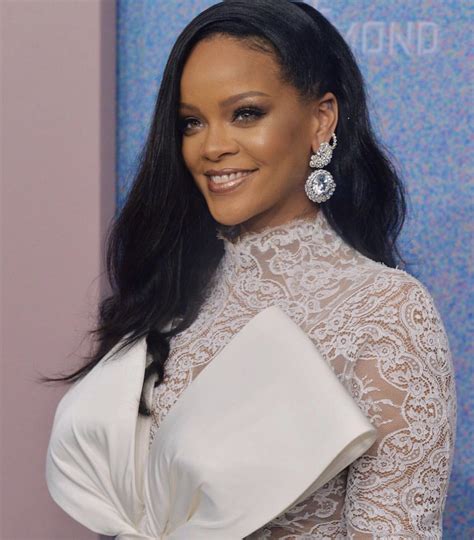 Ccurlzz Rihanna Style Rihanna Outfits Rihanna Fenty