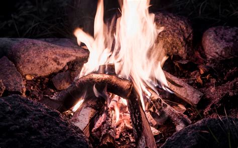 Download Wallpaper 3840x2400 Bonfire Fire Flame Burn Firewood 4k