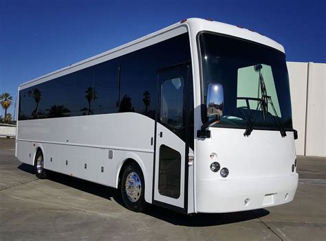 Luxury 32 Passenger Party Bus Limo Coach Party Bus Rental In Nj And Ny