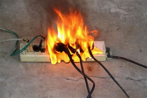 What Should You Do If Theres An Electrical Fire Residence Style