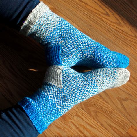 The Periwinkle Dragon Mixed Precipitation Socks