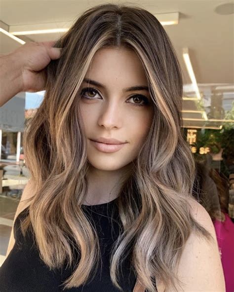 40 Best Bronde Hair Ideas To Show Your Stylist Your Classy Look