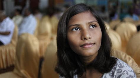 Strokesofinsightmsnnews13 Year Old Indian Girl Begins Microbiology