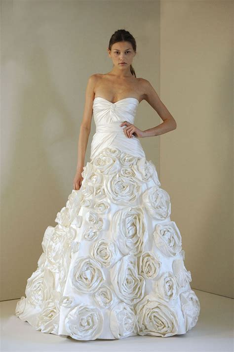 Great Roses Wedding Dress Of All Time Don T Miss Out Usawedding1