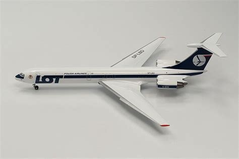 Herpa Wings 1200 572682 Lot Polish Airlines