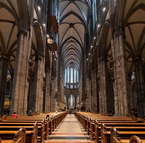 Guide To The Cologne Cathedral In Germany