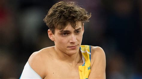 He may be in the early stages of his pole vault career, but armand mondo duplantis has already scaled the summit of his sport with two . Armand Duplantis - I due record del mondo in una settimana ...