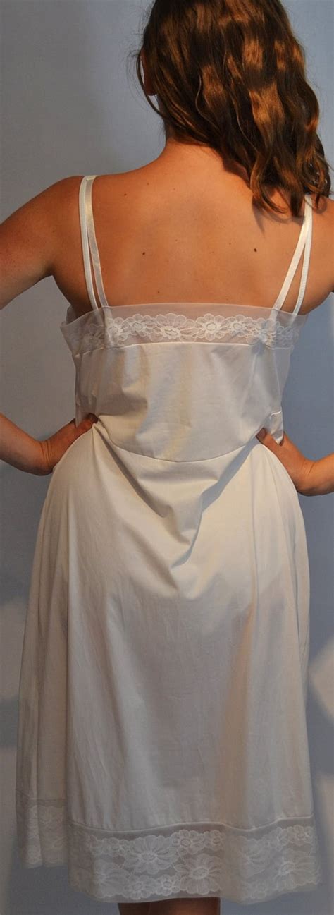Sale Vintage Perfect White Nylon Slip With Sheer Daisy Lace Sz Etsy