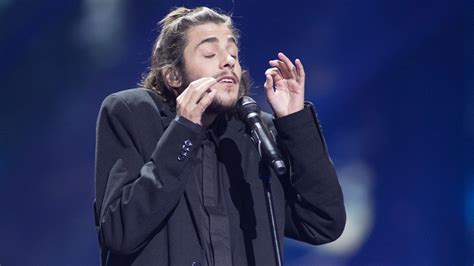 Esc portugal‏ @esc_portugal 12 мин.12 минут назад. Portugal: Salvador Sobral - "Amar pelos dois" | Videos - 2017