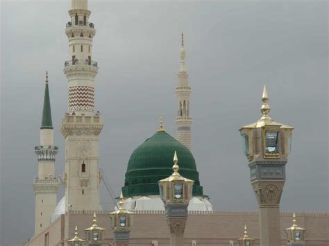 Masjid Al Nabawi In Madinah Live Prayers Prophet S Mosque In Saudi