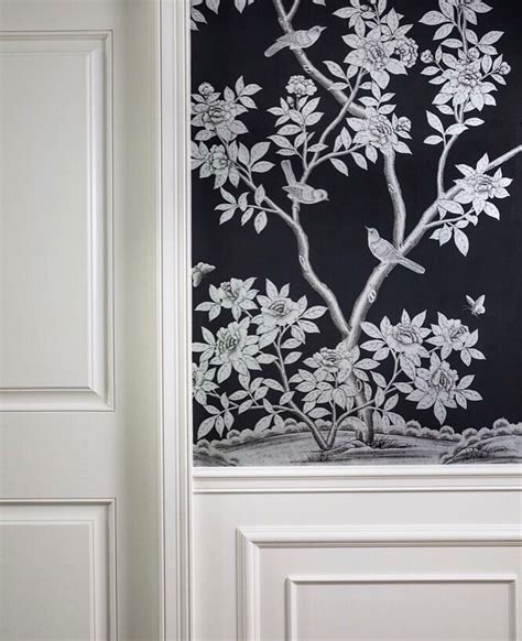 Pin By Cy On Decor Gracie Wallpaper Hand Painted Wallpaper Silver