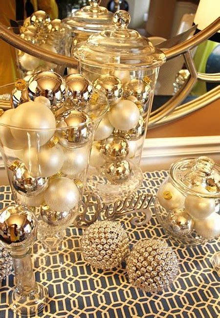 Are you searching for gold decoration png images or vector? 35 Fabulous Gold Christmas Decorating Ideas - All About Christmas