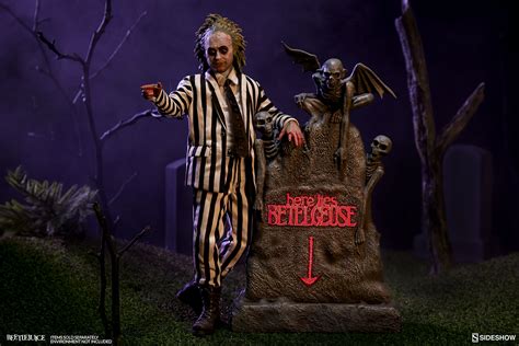 Adam prefers wearing a black and white plaid shirt with smart khaki pants. Beetlejuice TOMB STONE Grabstein Zubehör 1/6 Scale ...